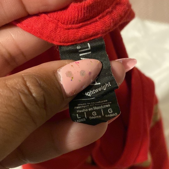 Red Wonder Woman Tee - Picture 3 of 3